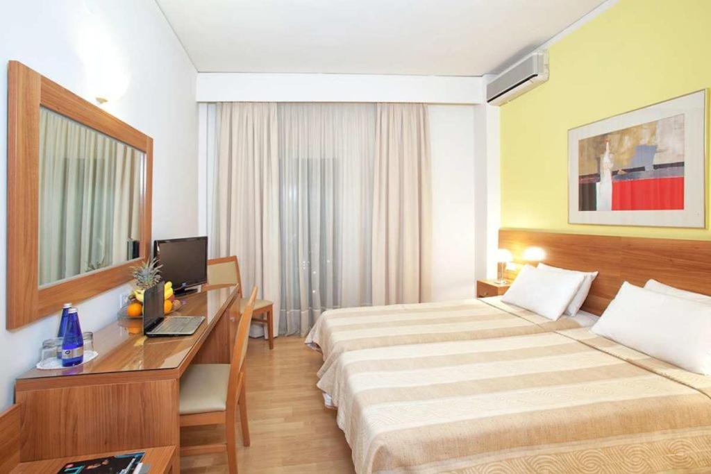 Leto Boutique Hotel Агринион Екстериор снимка