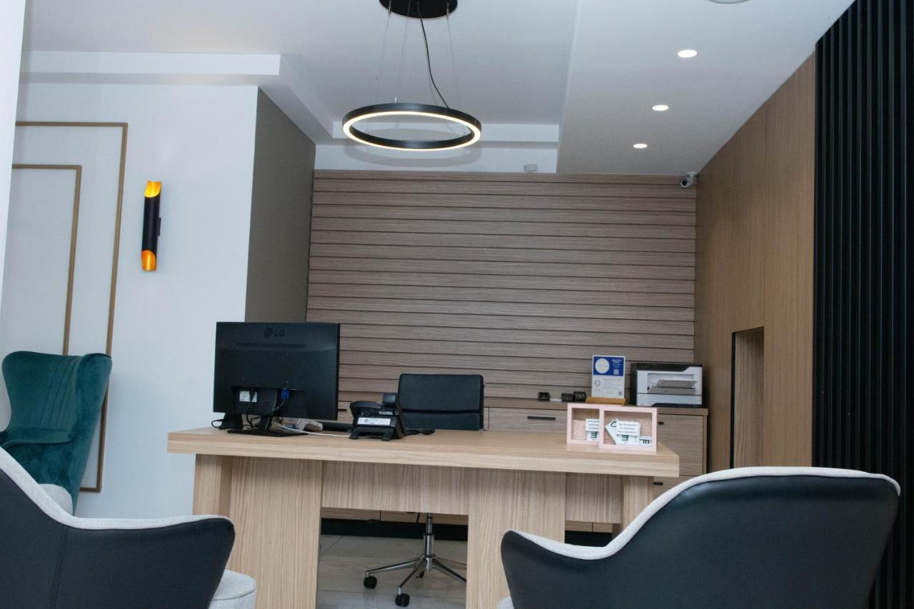Leto Boutique Hotel Агринион Екстериор снимка