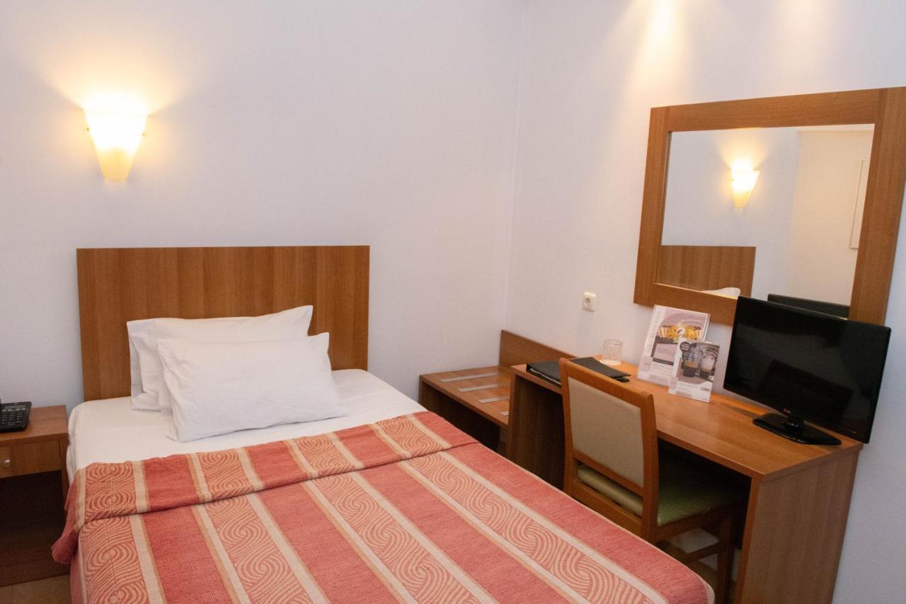 Leto Boutique Hotel Агринион Екстериор снимка