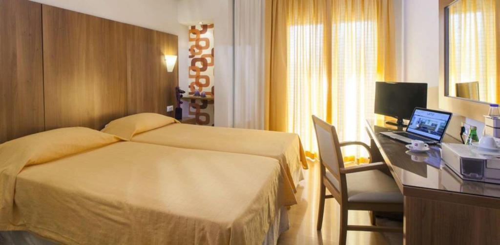 Leto Boutique Hotel Агринион Екстериор снимка