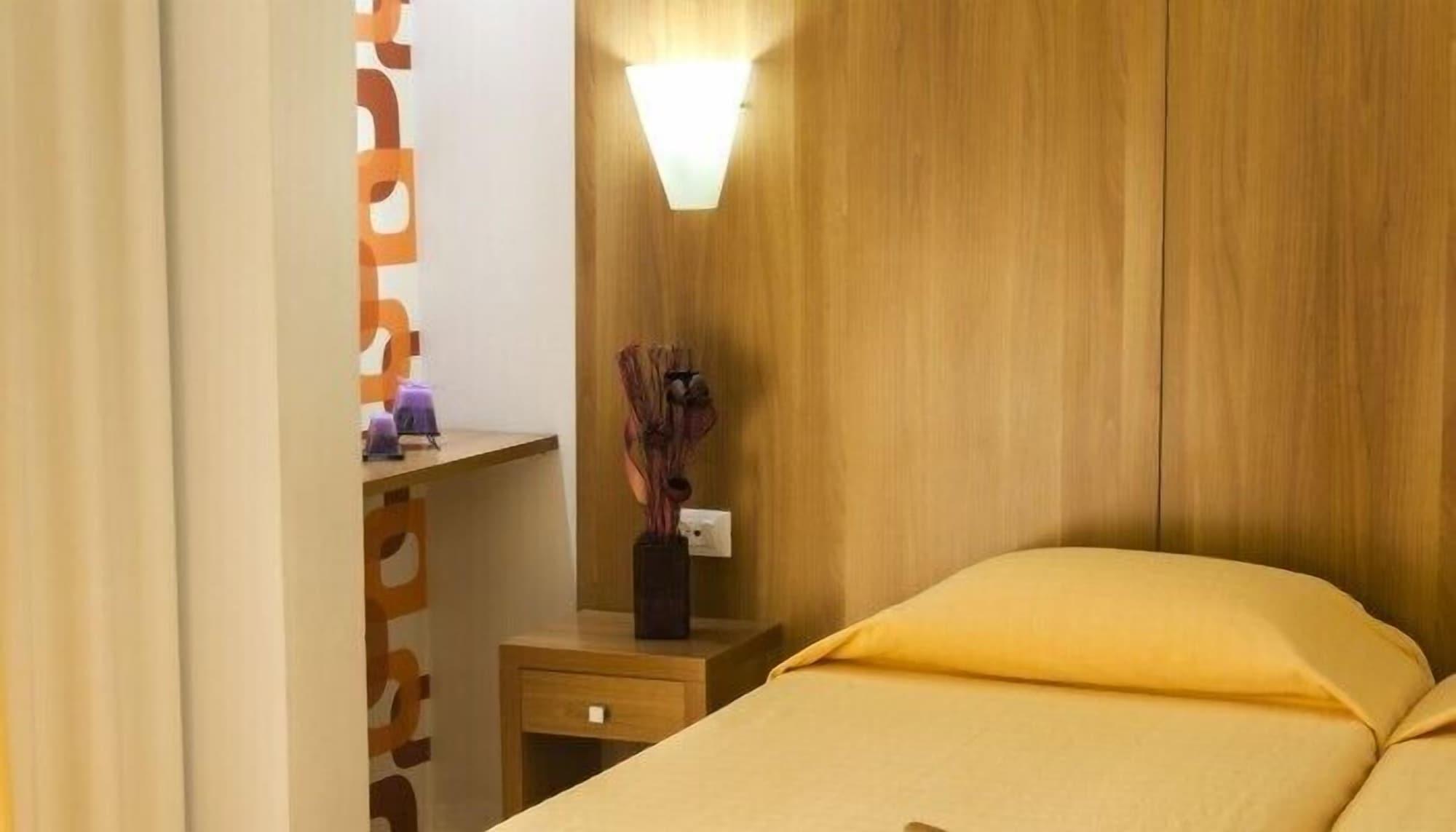 Leto Boutique Hotel Агринион Екстериор снимка